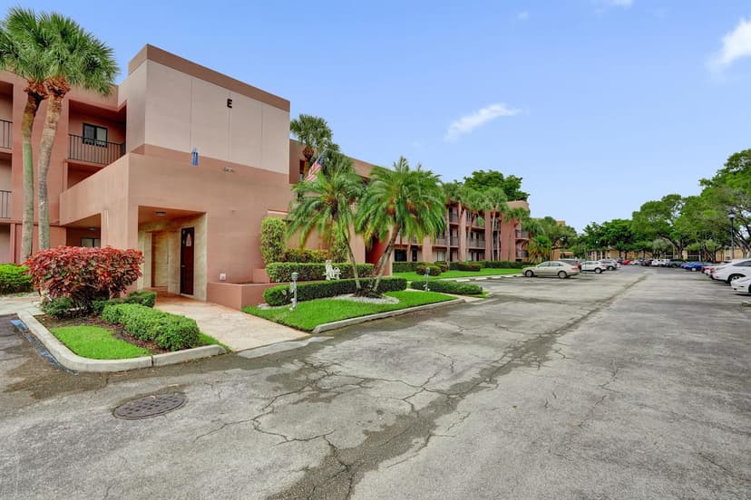 7432 Ashmont Circle # 208, Tamarac FL 33321