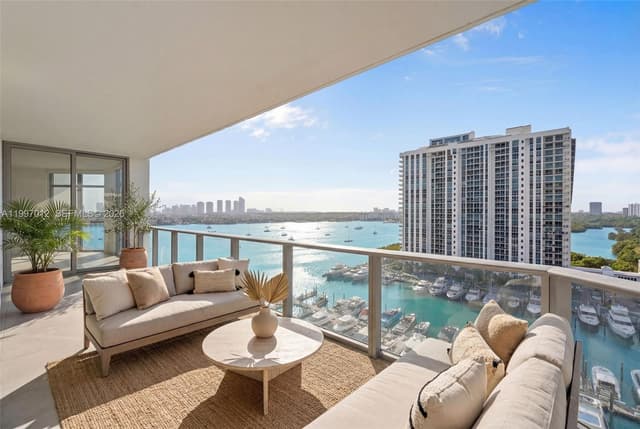 17301 Biscayne Blvd # 1401, North Miami Beach FL 33160 - North Miami Beach, FL - Photo 2