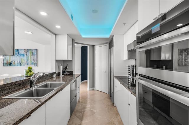 1500 Ocean Dr # 05, Miami Beach FL 33139 - Miami Beach, FL - Photo 7