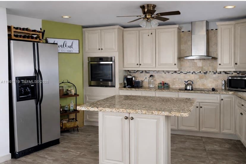 1351 NE Miami Gardens Dr # 926E, Miami FL 33179