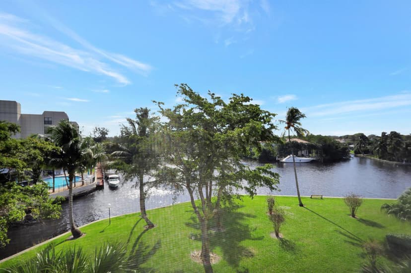 7 Royal Palm Way # 404, Boca Raton FL 33432