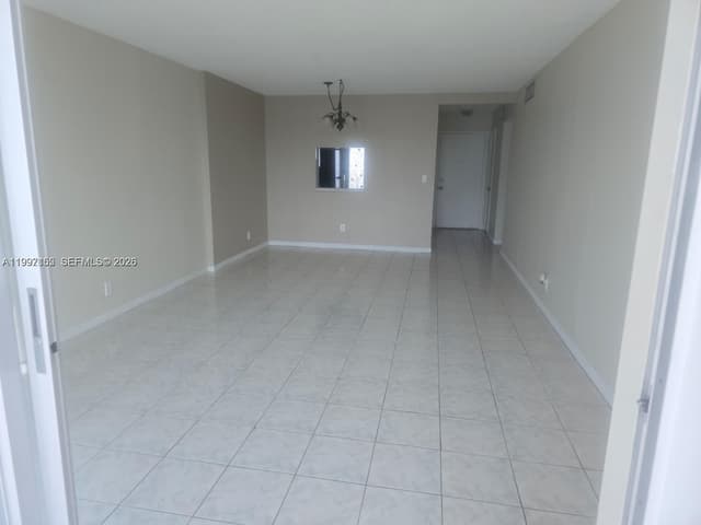 320 NE 12th Ave # 703, Hallandale Beach FL 33009 - Hallandale Beach, FL - Photo 5