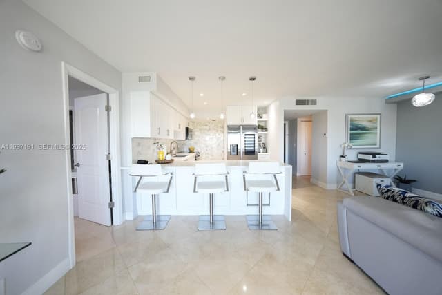 200 Diplomat Pkwy # 827, Hallandale Beach FL 33009 - Hallandale Beach, FL - Photo 5