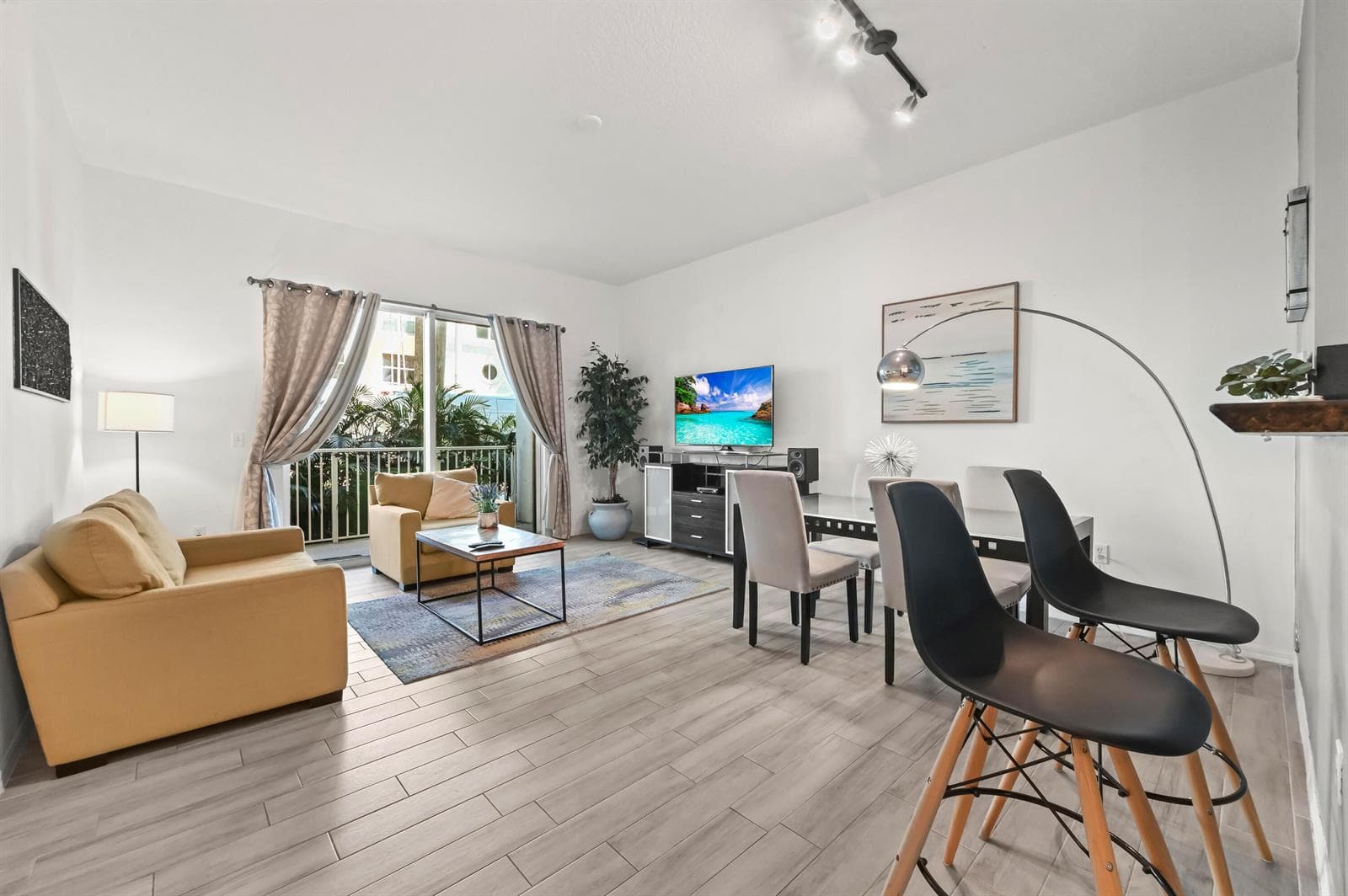 804 E Windward Way # 122, Lantana FL 33462 - Lantana, FL - Photo 1