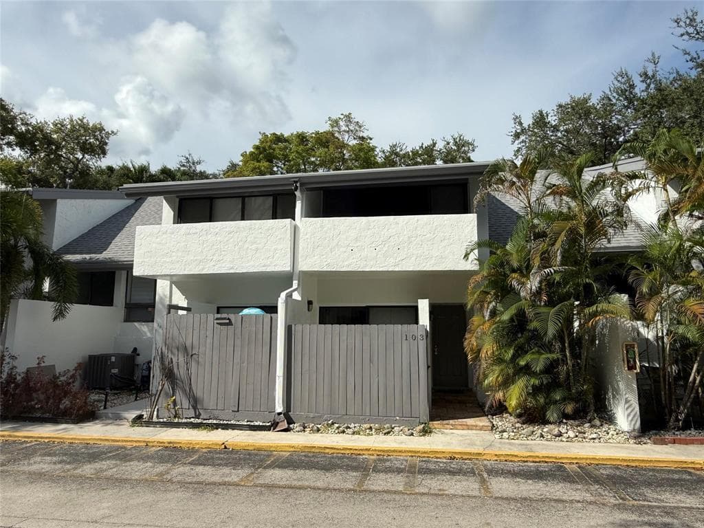 19428 NE 26th Avenue # 103b, Miami FL 33180 - Miami, FL - Photo 1