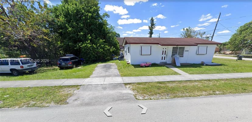 5200 SW 21st St, West Park FL 33023