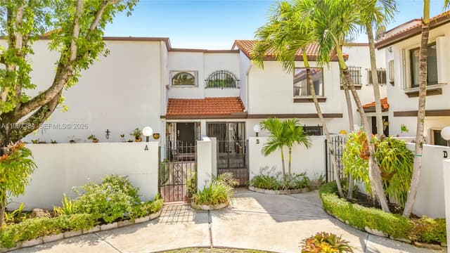 1291 SW 124th Ct # B, Miami FL 33184 - Miami, FL - Photo 2