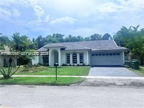427 SW 169th Ter, Weston FL 33326
