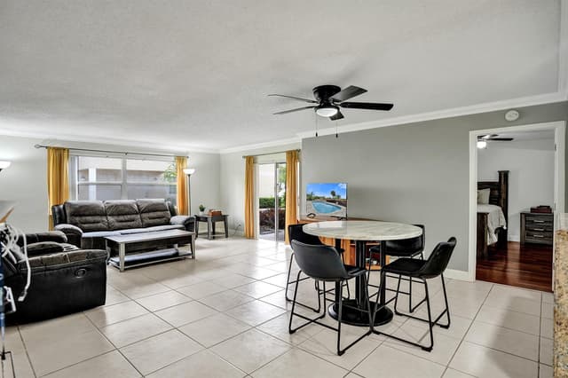 12215 Royal Palm Boulevard # 4q, Coral Springs FL 33065 - Coral Springs, FL - Photo 4