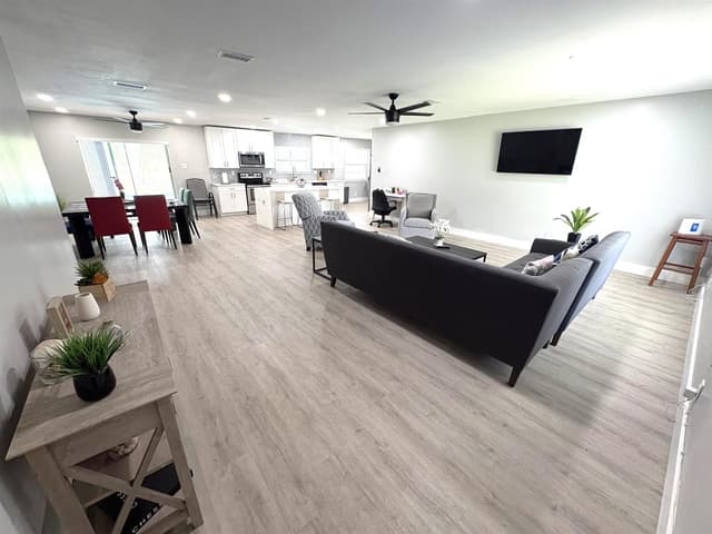 1401 NW 75th Terrace, Plantation FL 33313 - Plantation, FL - Photo 4
