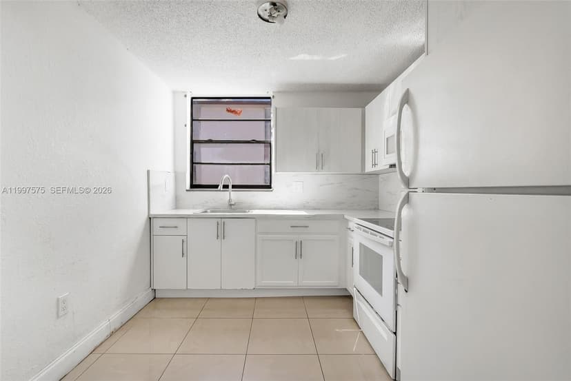1798 NW 55th Ave # 202, Lauderhill FL 33313