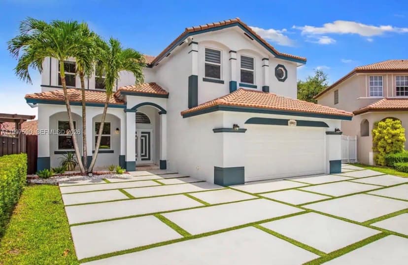 15411 SW 36th Ter, Miami FL 33185