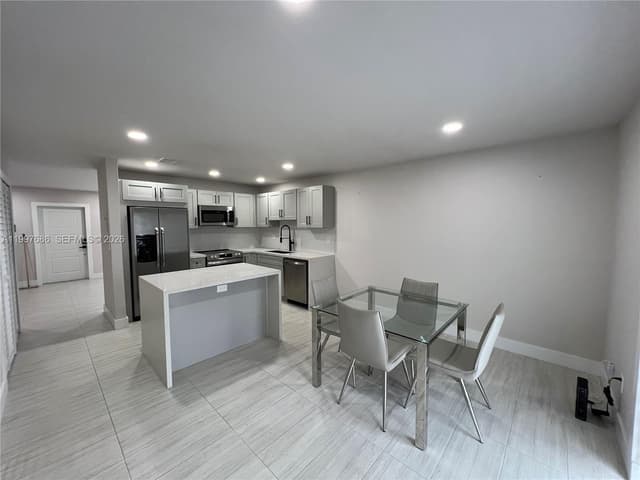 3826 SW 107th Ave # 2, Miami FL 33165 - Miami, FL - Photo 3