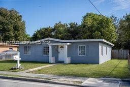 13645 NW 3rd Ave, North Miami FL 33168