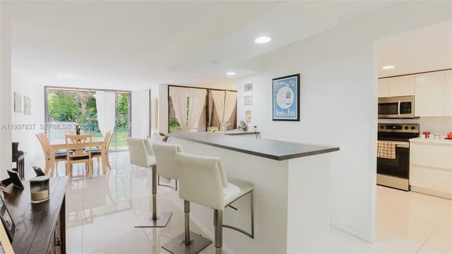 101 SW 96th Ter # 101, Plantation FL 33324 - Plantation, FL - Photo 7
