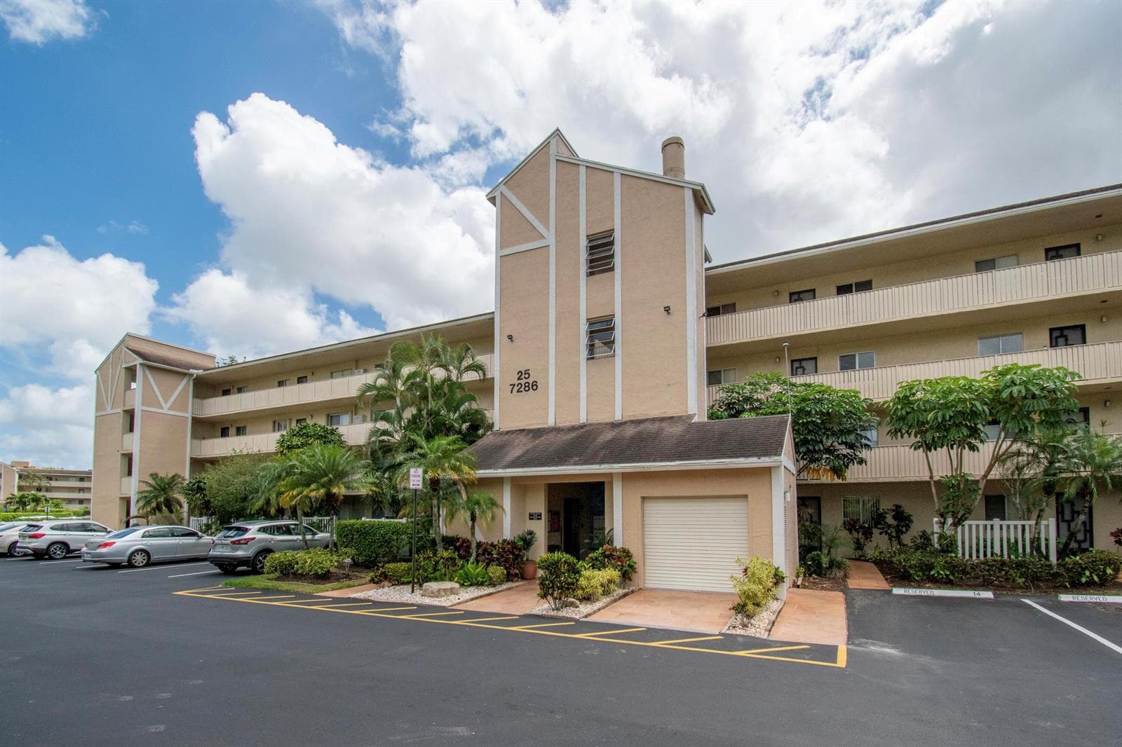 7286 Huntington Lane # 408, Delray Beach FL 33446 - Delray Beach, FL - Photo 1