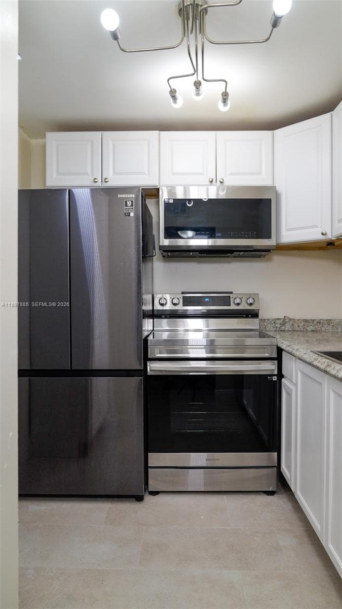 2935 NE 163rd St # 4T, North Miami Beach FL 33160 - North Miami Beach, FL - Photo 1