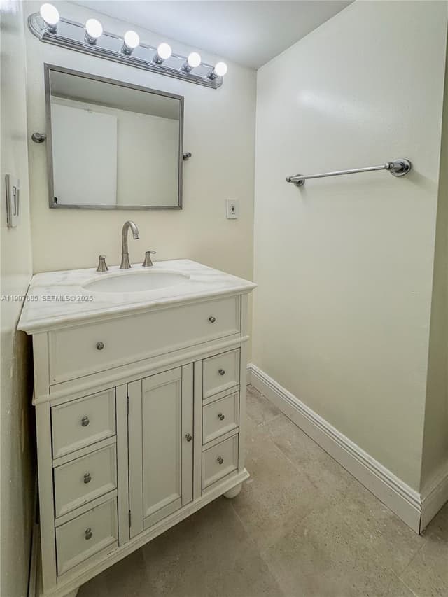 2935 NE 163rd St # 4T, North Miami Beach FL 33160 - North Miami Beach, FL - Photo 5