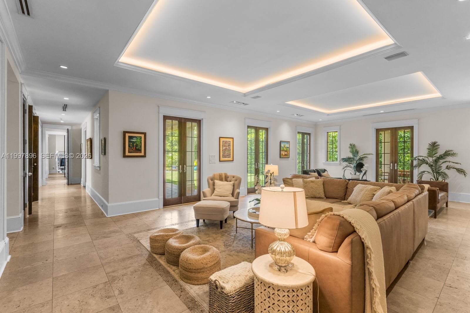 685 Harbor Ln, Key Biscayne FL 33149
