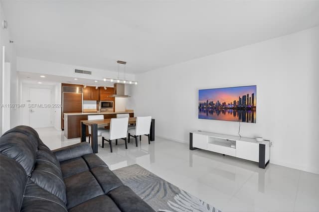 495 Brickell Ave # 1007, Miami FL 33131 - Miami, FL - Photo 3