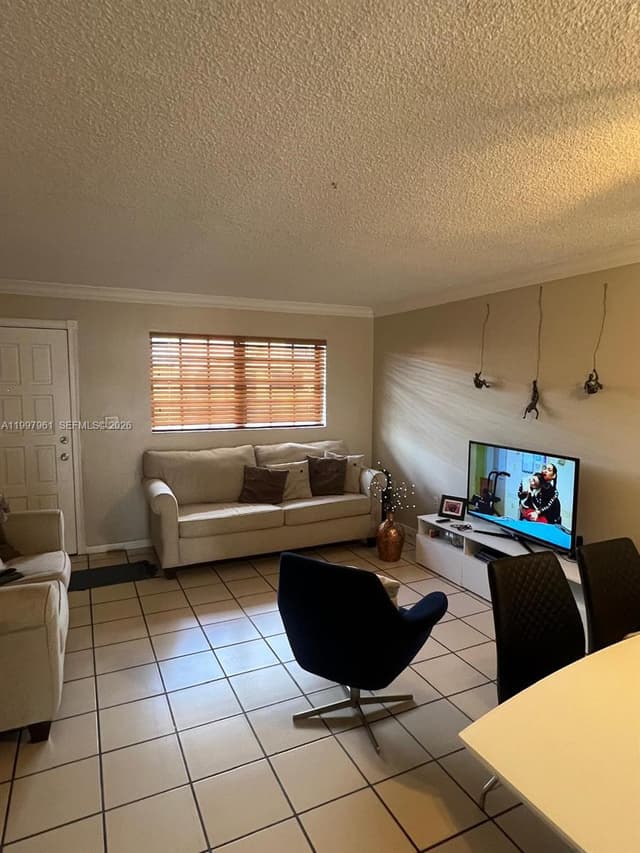 1298 W 51st Pl # 29, Hialeah FL 33012 - Hialeah, FL - Photo 7
