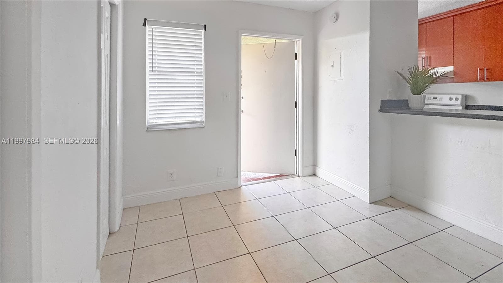 4081 N Dixie Hwy # 20, Oakland Park FL 33334 - Oakland Park, FL - Photo 1
