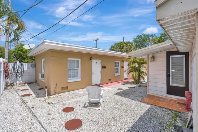 505 Foresteria Drive, Lake Park FL 33403 - Lake Park, FL - Photo 2