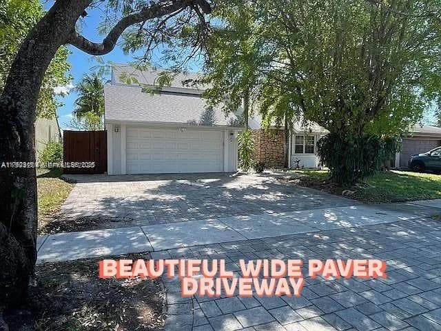 1350 S Fieldlark Ln, Homestead FL 33035 - Homestead, FL - Photo 1