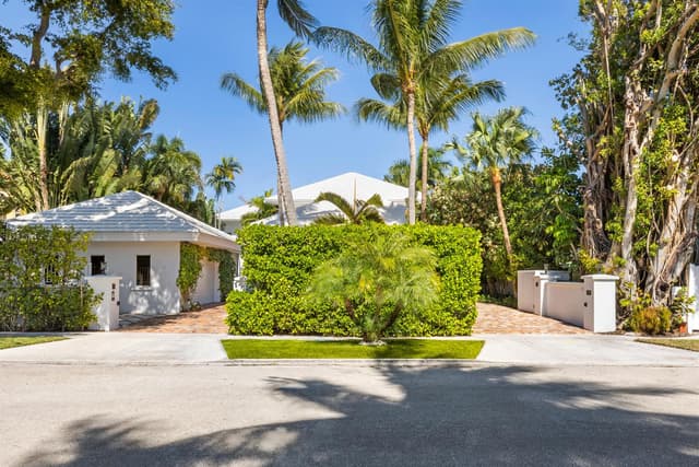 121 Seville Road, West Palm Beach FL 33405 - West Palm Beach, FL - Photo 4