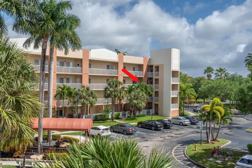 7775 Yardley Drive # 314, Tamarac FL 33321