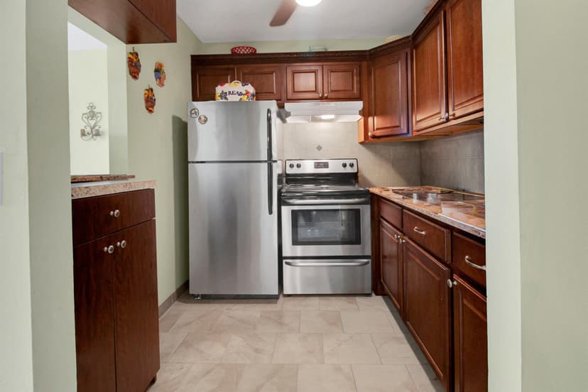 412 Brighton J, Boca Raton FL 33434