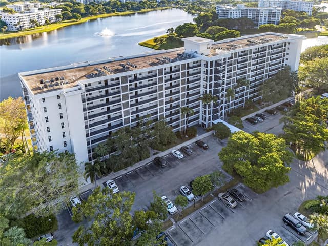 2900 N Course Drive # 607, Pompano Beach FL 33069 - Pompano Beach, FL - Photo 2