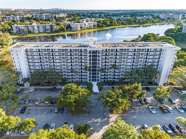 2900 N Course Drive # 607, Pompano Beach FL 33069 - Pompano Beach, FL - Photo 3