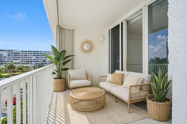 3580 S Ocean Boulevard # 4c, South Palm Beach FL 33480 - South Palm Beach, FL - Photo 3