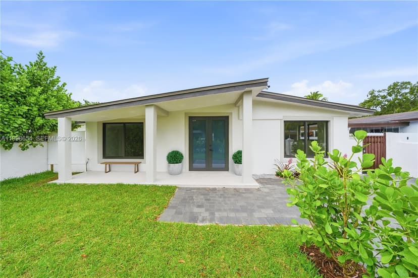 6332 SW 28th St, Miami FL 33155