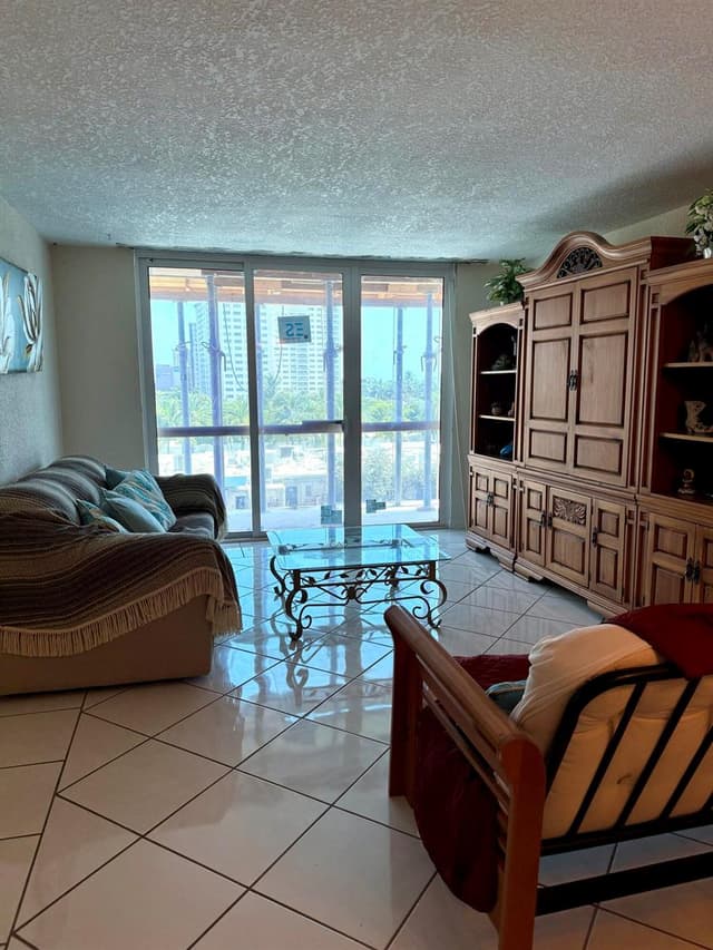 101 BRINY Avenue # 409, Pompano Beach FL 33062 - Pompano Beach, FL - Photo 2
