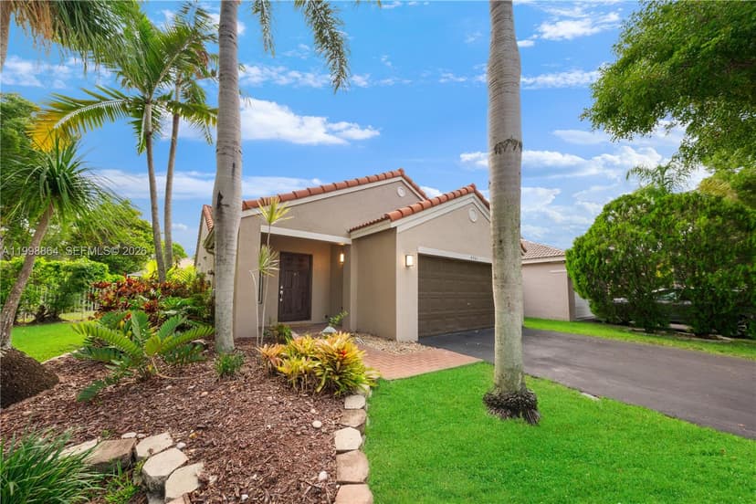 4361 Mahogany Ridge Dr, Weston FL 33331