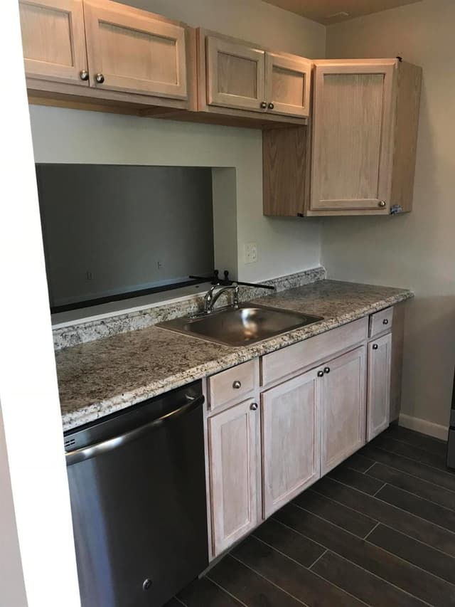 3629 NW 94th Avenue # 5g, Sunrise FL 33351 - Sunrise, FL - Photo 3