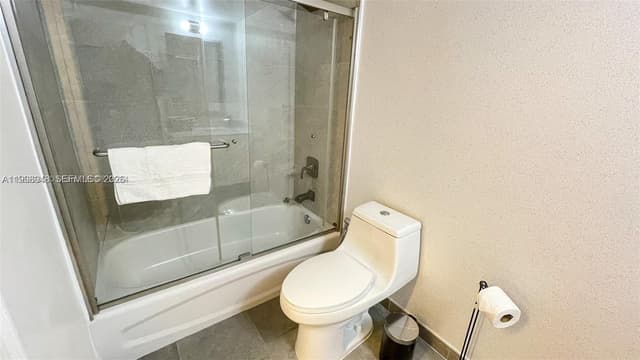 1200 Brickell Bay Dr # 1702, Miami FL 33131 - Miami, FL - Photo 3