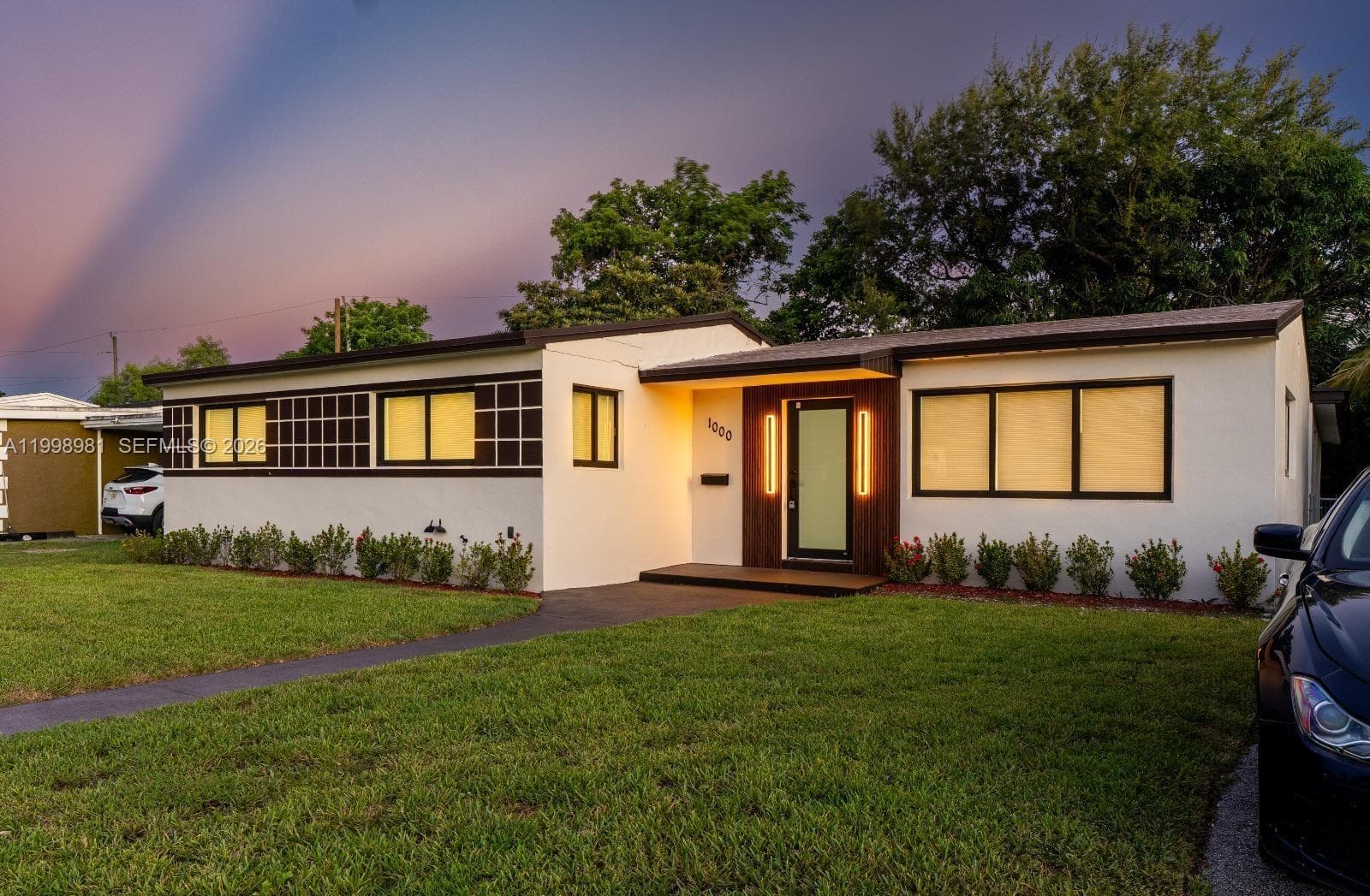 1000 NW 198th St, Miami Gardens FL 33169 - Miami Gardens, FL - Photo 1