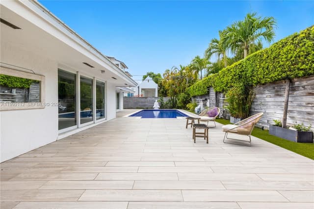 524 Warren Ln, Key Biscayne FL 33149 - Key Biscayne, FL - Photo 4