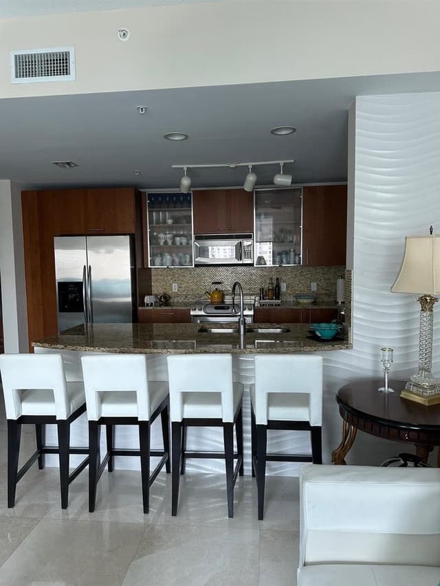 1945 S Ocean Drive # 609, Hallandale Beach FL 33009 - Hallandale Beach, FL - Photo 4