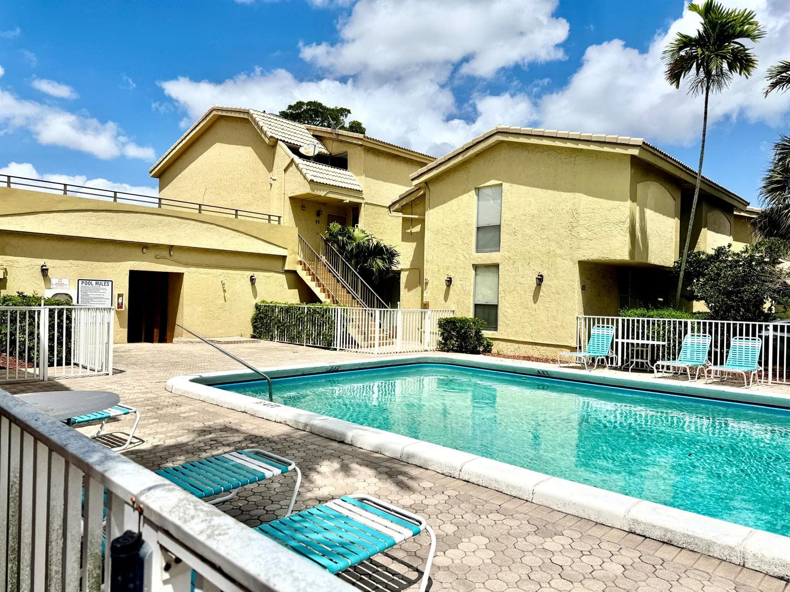 8401 W Sample Road # 21, Coral Springs FL 33065 - Coral Springs, FL - Photo 1