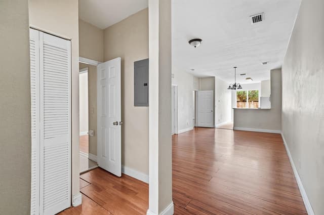 1584 SW 2nd Street, Homestead FL 33030 - Homestead, FL - Photo 5