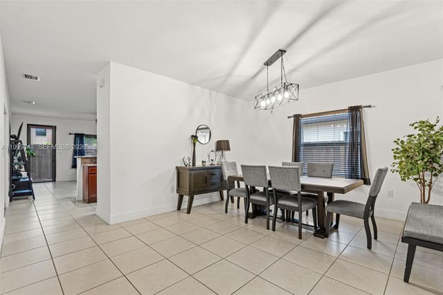 149 SE 36th Pl, Homestead FL 33033 - Homestead, FL - Photo 7
