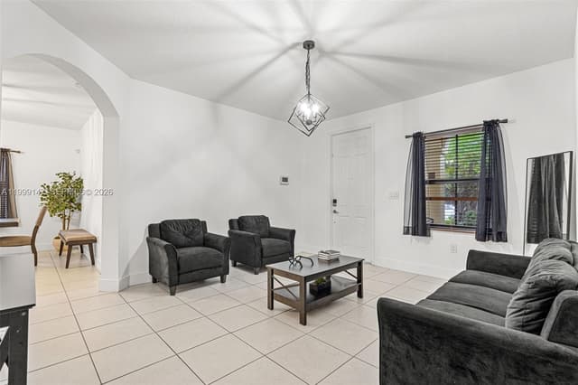 149 SE 36th Pl, Homestead FL 33033 - Homestead, FL - Photo 5