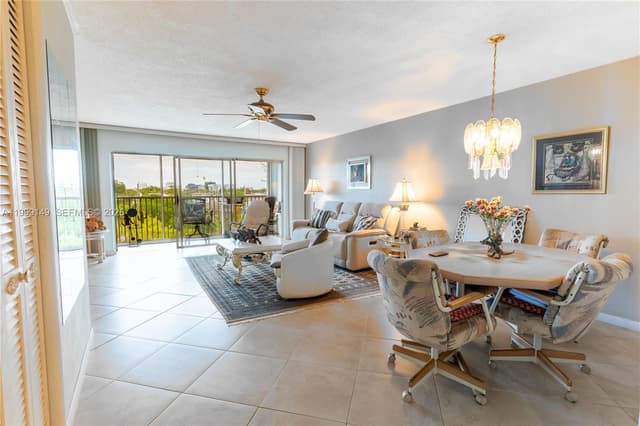 330 SE 2nd St # 405F, Hallandale Beach FL 33009 - Hallandale Beach, FL - Photo 2