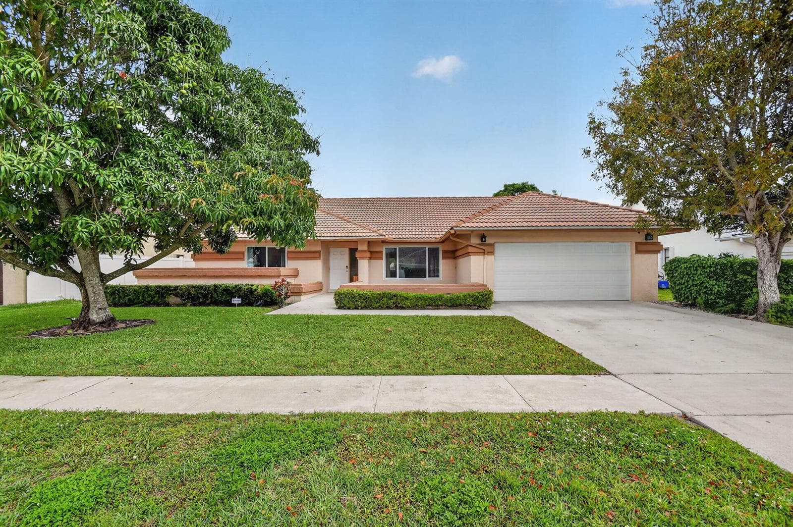 9501 Majestic Way, Boynton Beach FL 33437