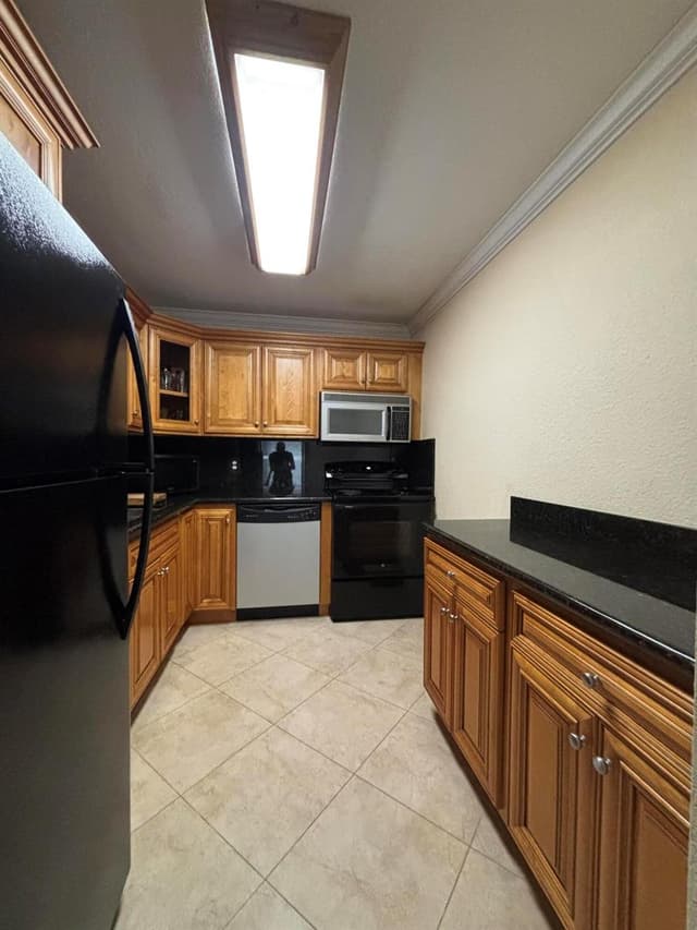 10084 S 42nd Dr Drive # 122, Boynton Beach FL 33436 - Boynton Beach, FL - Photo 3