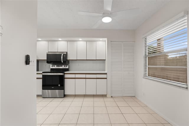 1801 Eleuthera Point # J3, Coconut Creek FL 33066 - Coconut Creek, FL - Photo 4